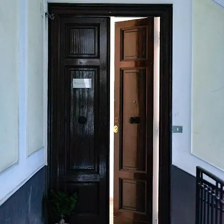 Scaramantico 2* Νάπολη